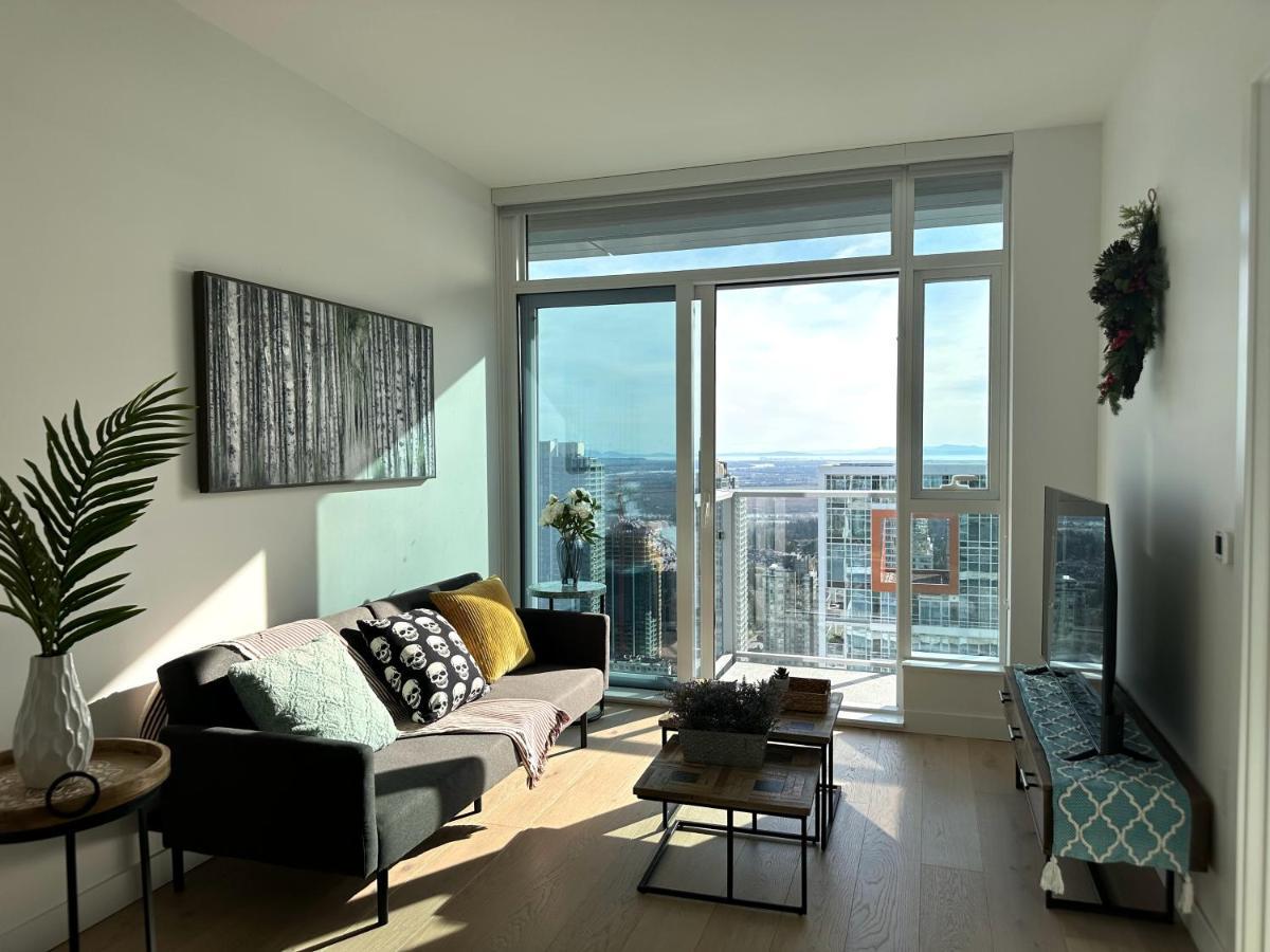 Metro Central Incredible Stylish & Cozy Burnaby Zewnętrze zdjęcie